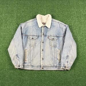 Vintage 80s Levi’s sherpa lined denim jacket
